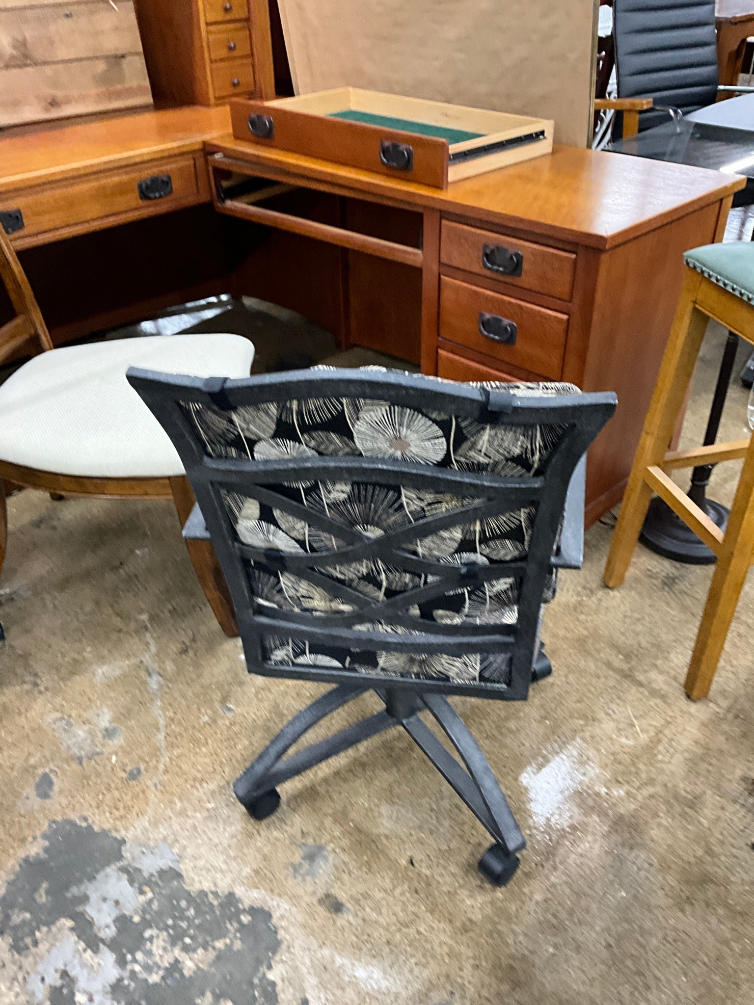 Set of 4 Rolling Chairs