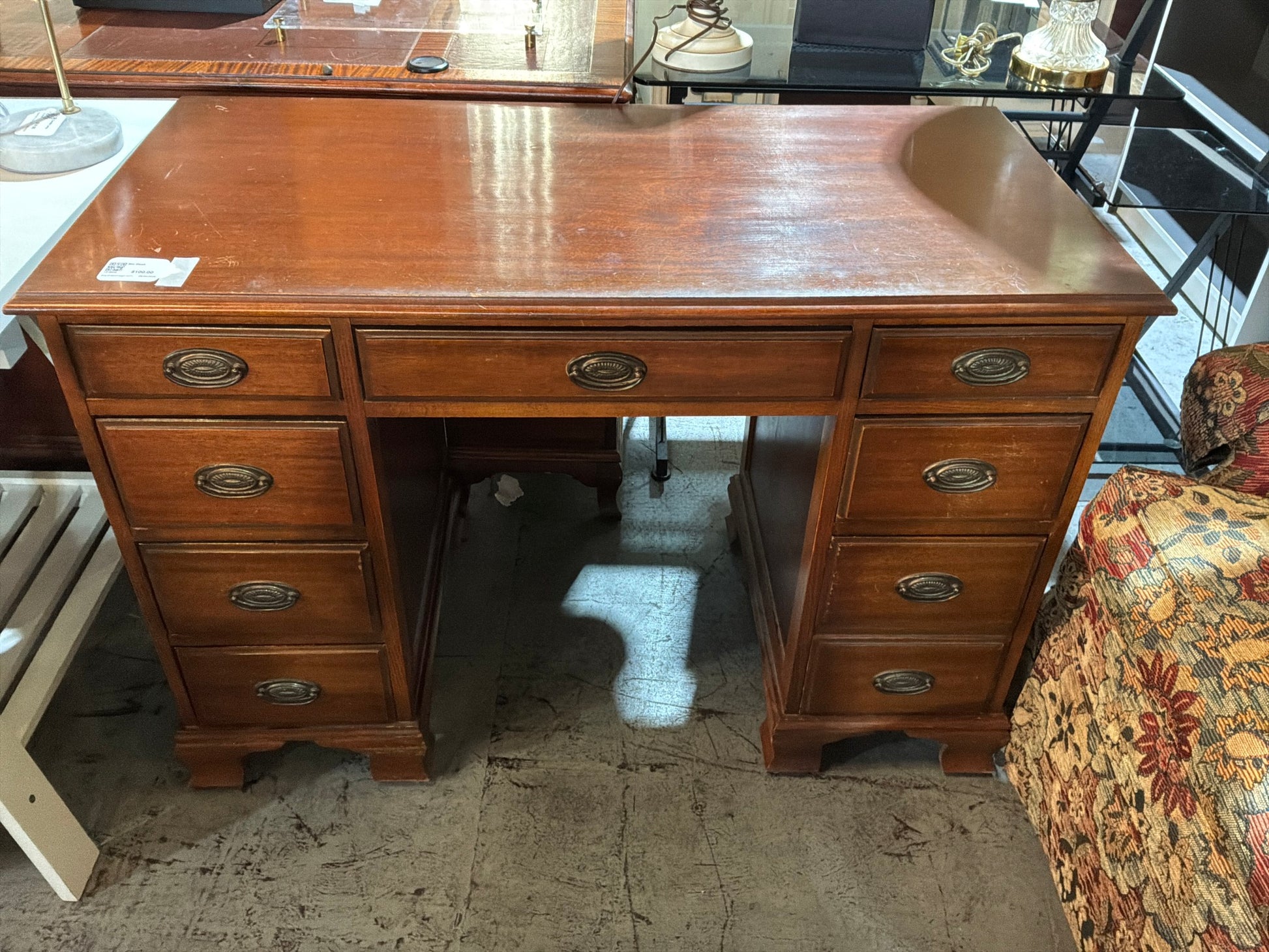 Sm Desk