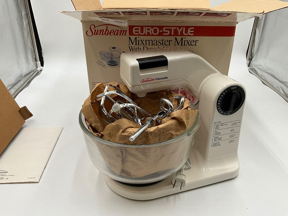 NEW Sunbeam Mixmaster Mixer