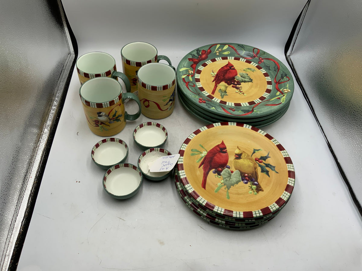 Lenox Winter Greetings Place Setting for 4