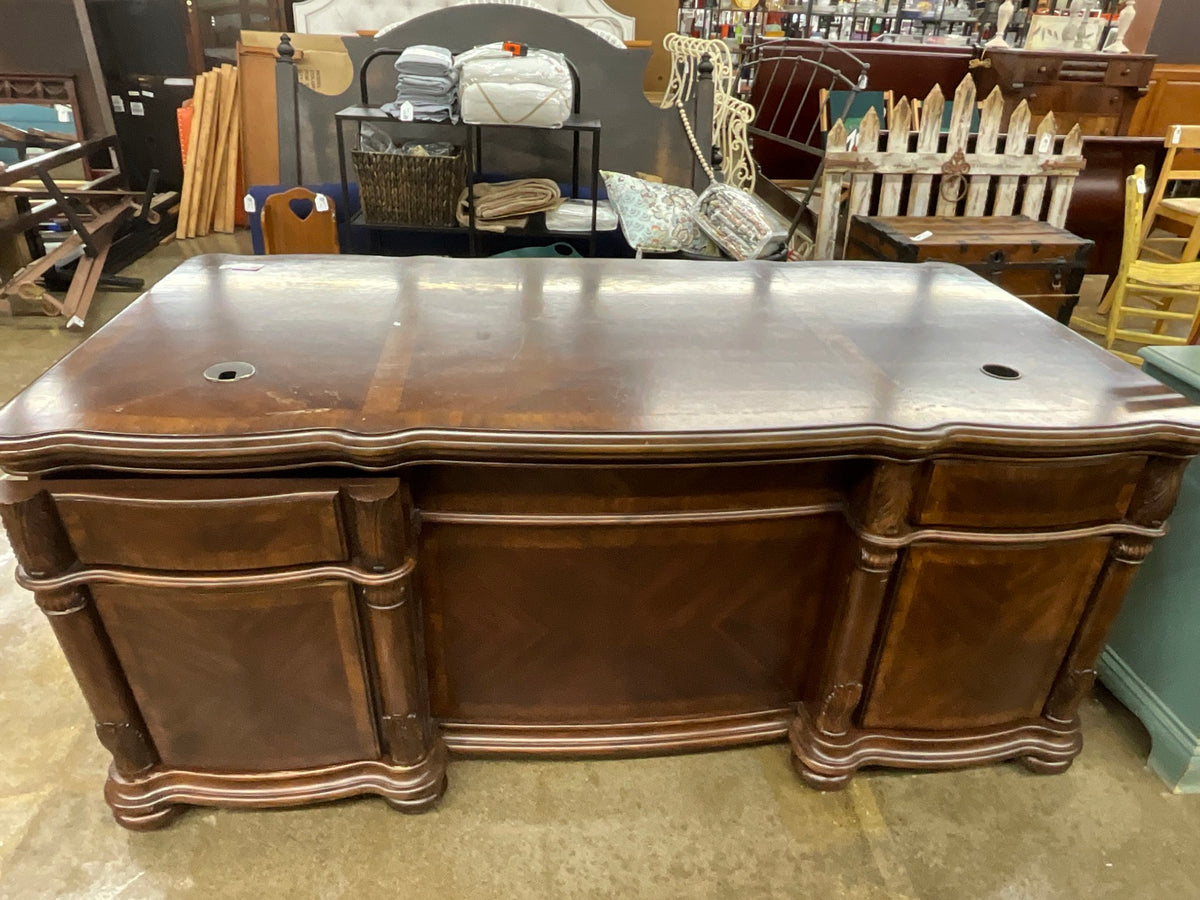 Havertys Executive Desk
