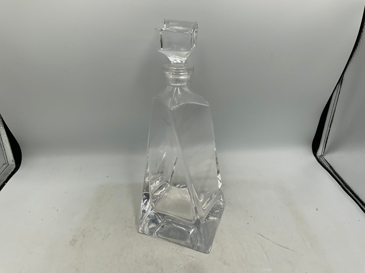 Denizli Twisted Square Decanter