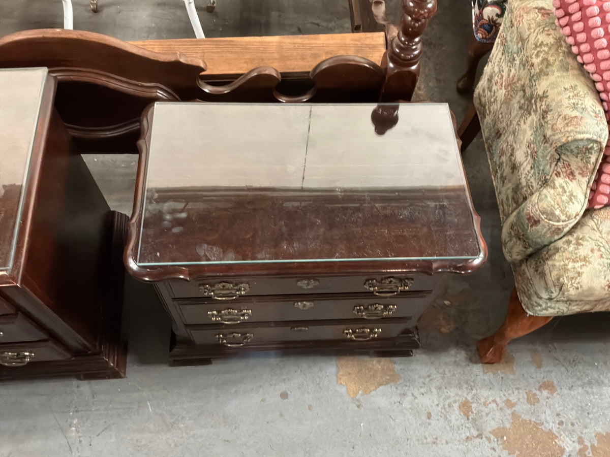 Sm Cherry Wood Night Stand