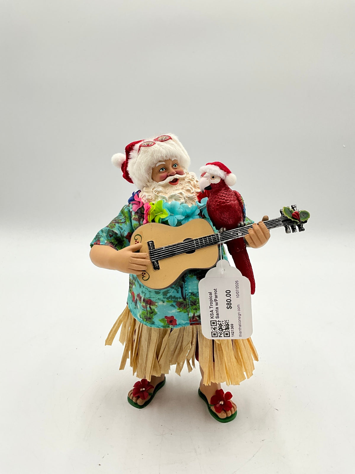 KSA Tropical Santa w/Parrot