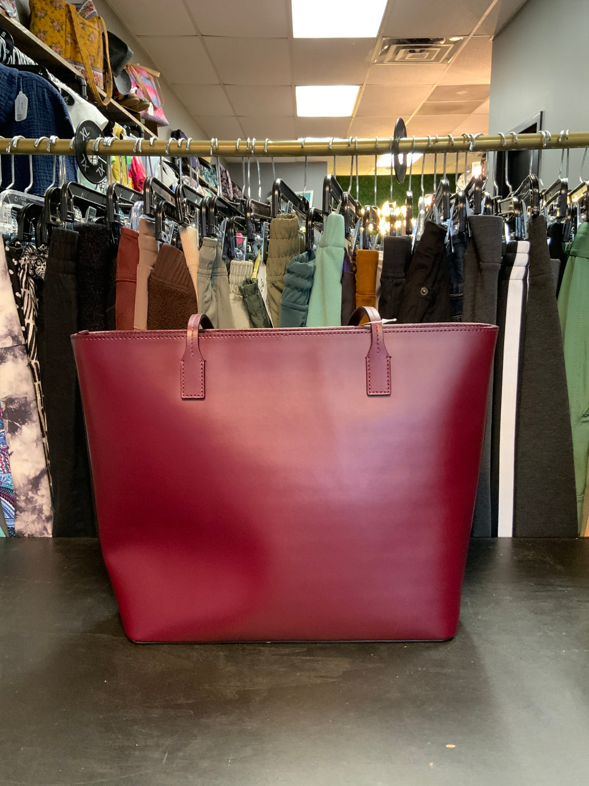 Kate Spade Tote Burgundy w/Duster
