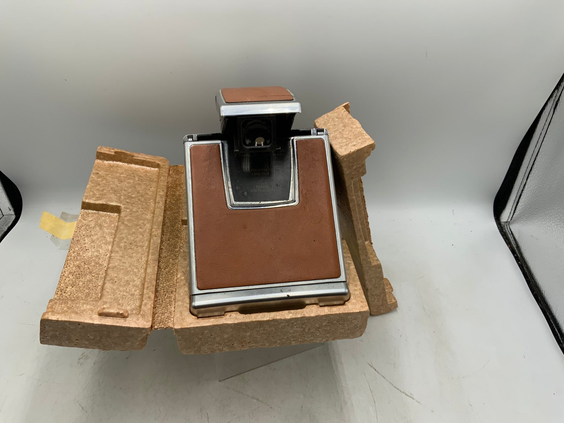 Vtg Polaroid Camera