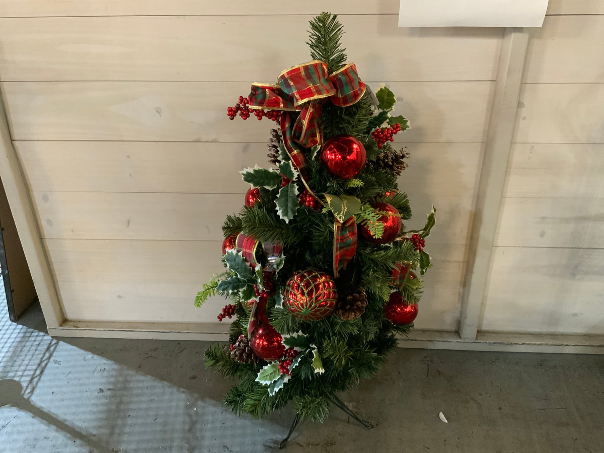 3 ft Christmas Tree with Ornaments