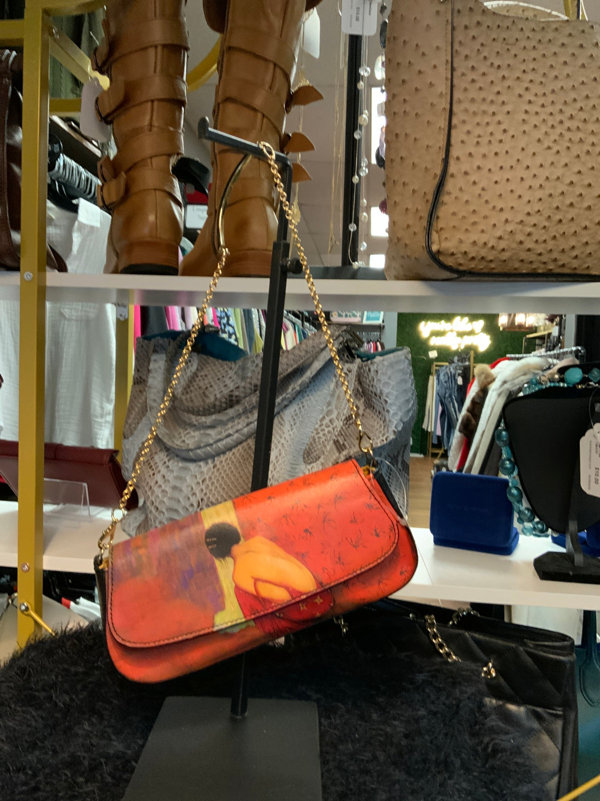 Icon Shoulder Bag