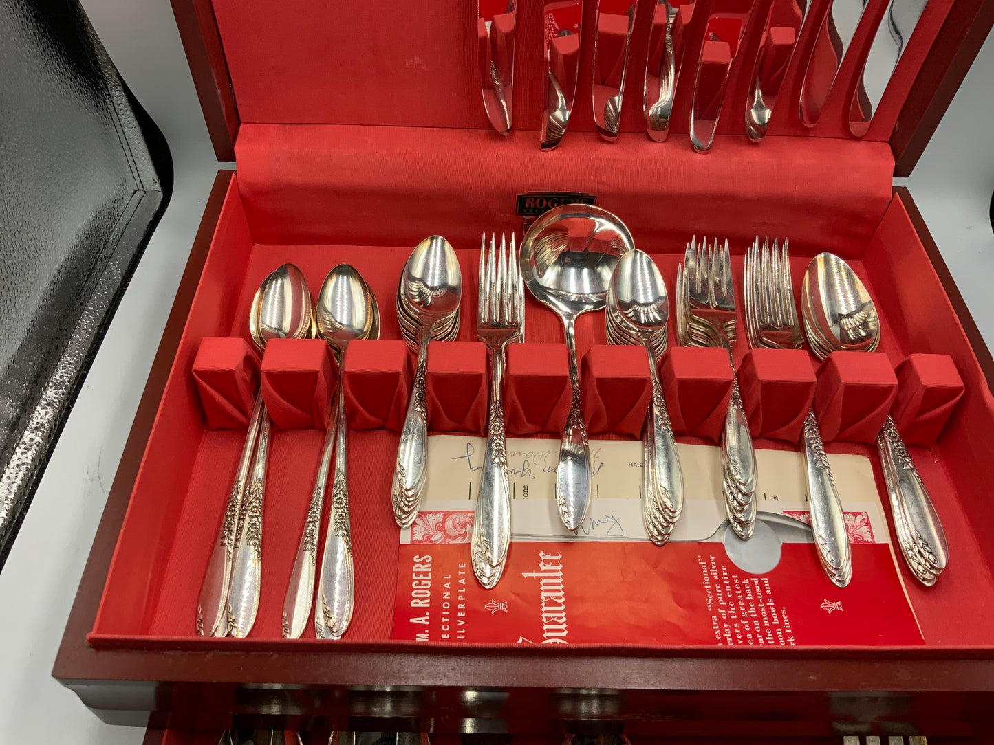 Oneida Silver Country Lane Flatware in Box