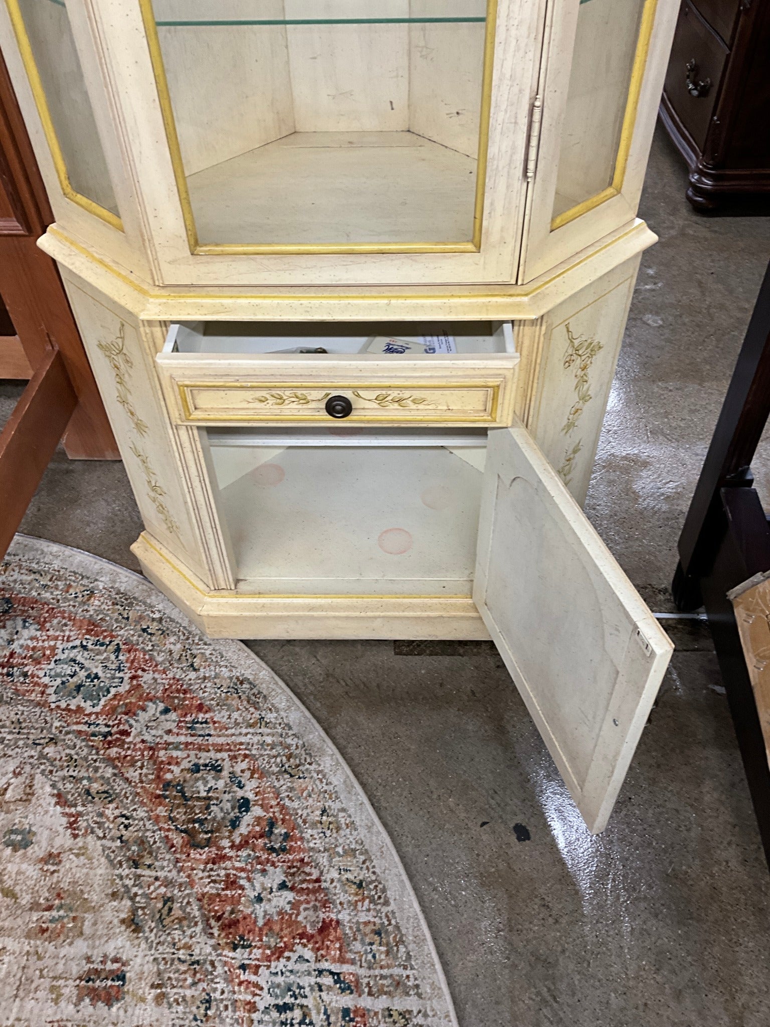 Corner Cabinet