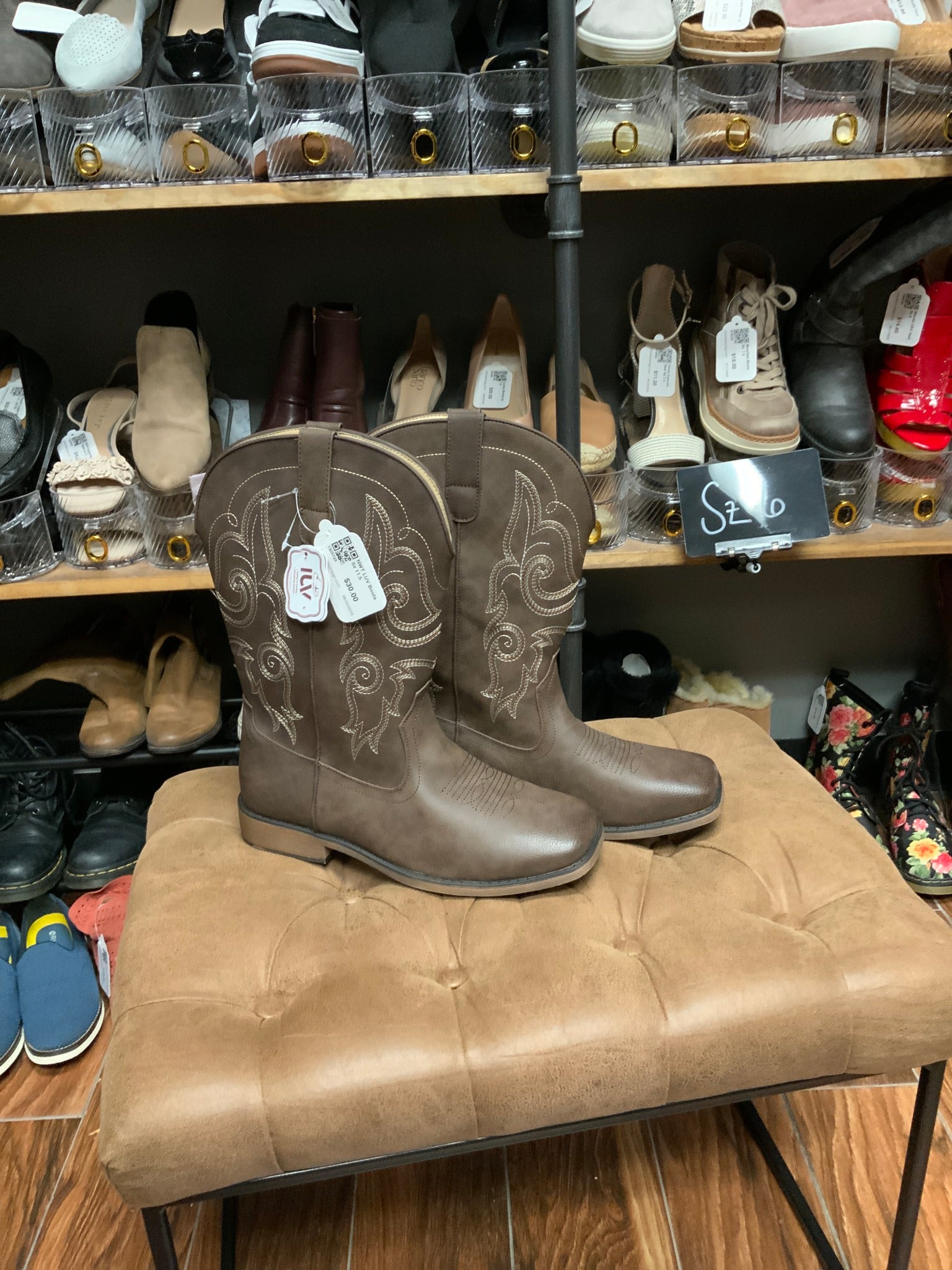NWT LUV Boots Sz 11.5