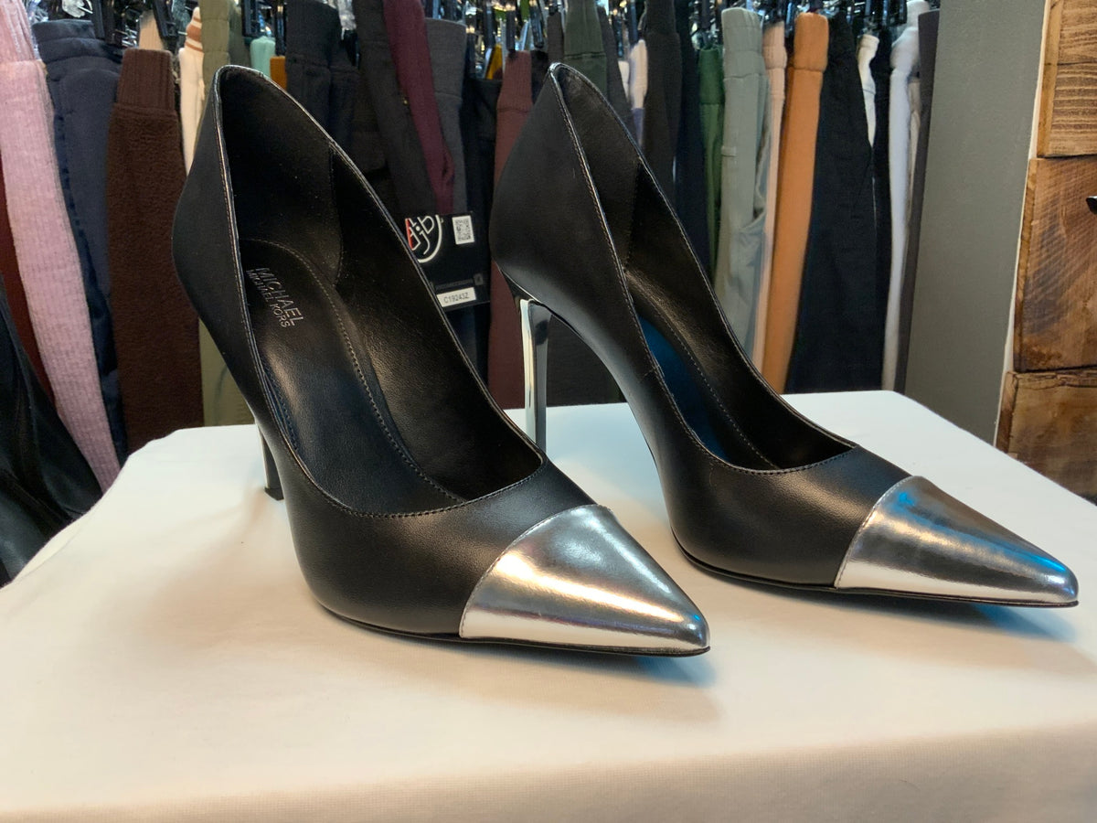 NEW Michael Kors Heels Sz. 8