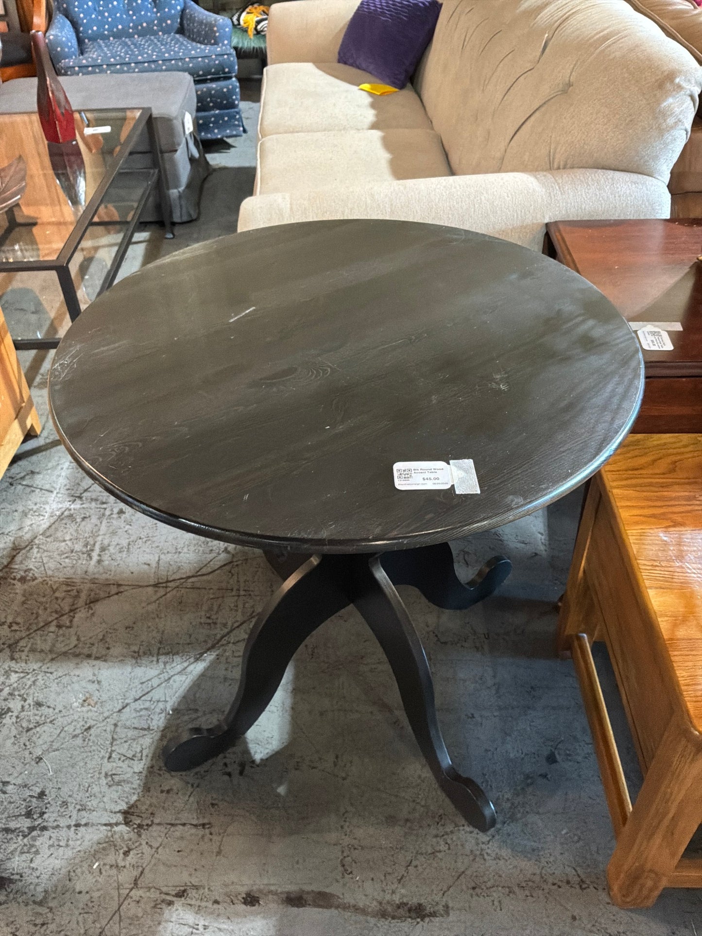 Blk Round Wood Accent Table