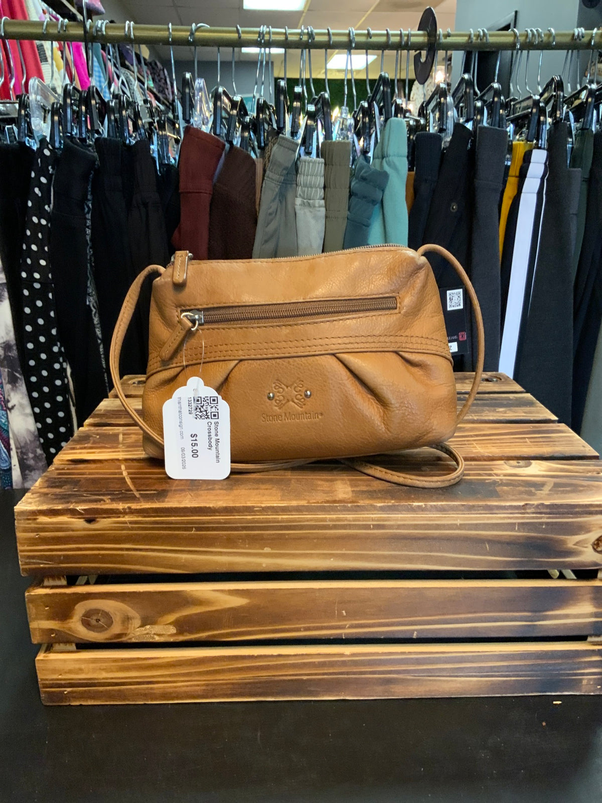 Stone Mountain Crossbody