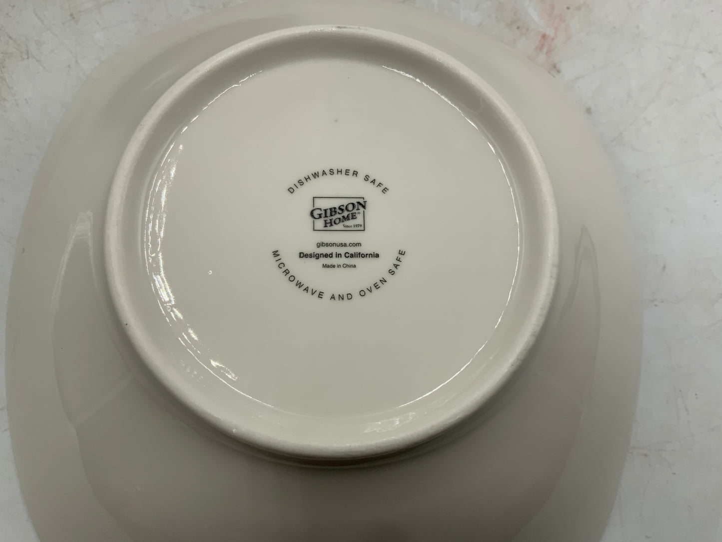Gibson 16 Piece Place Setting