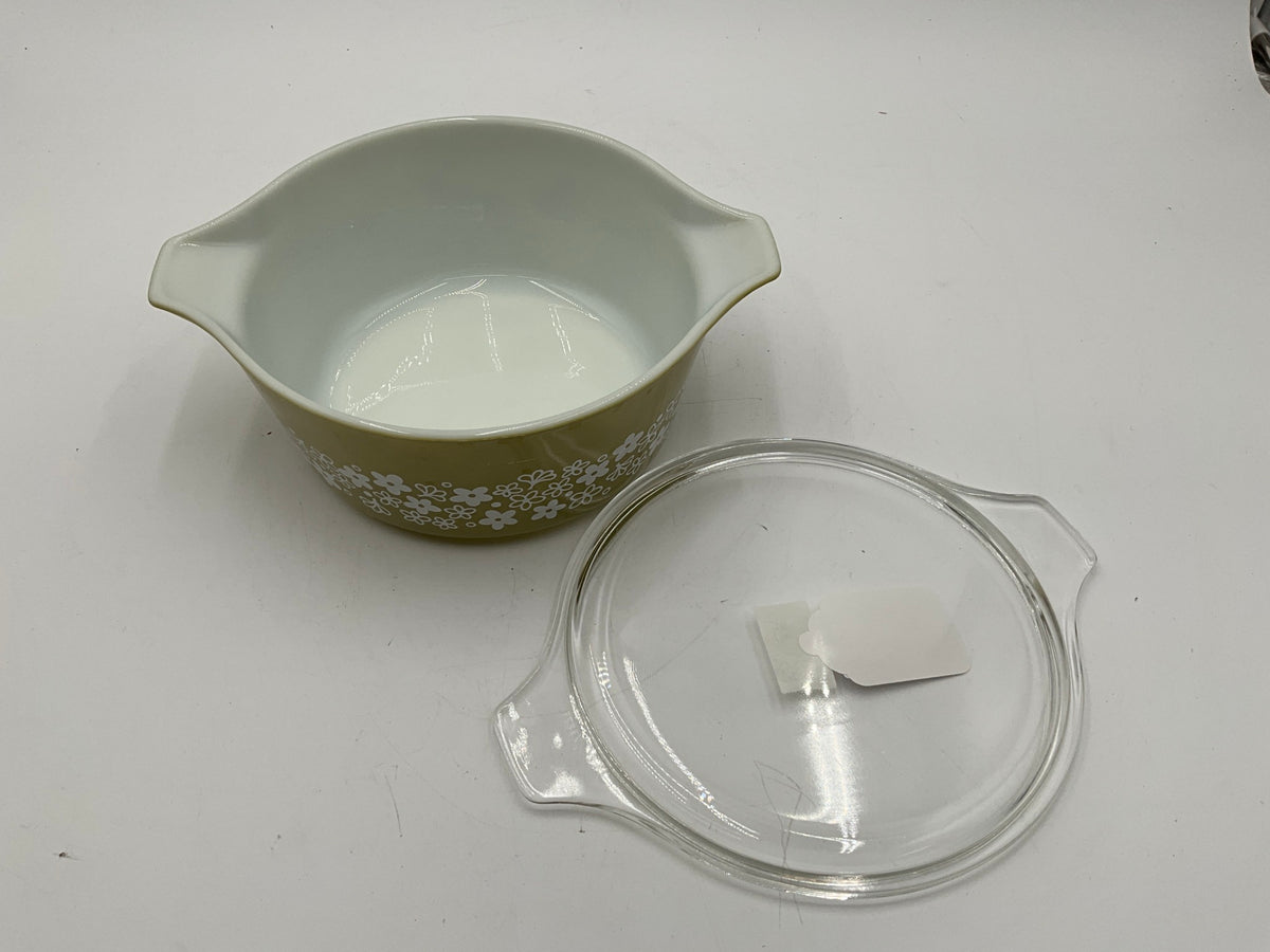 Pyrex Green 2 1/2 QT w/Lid