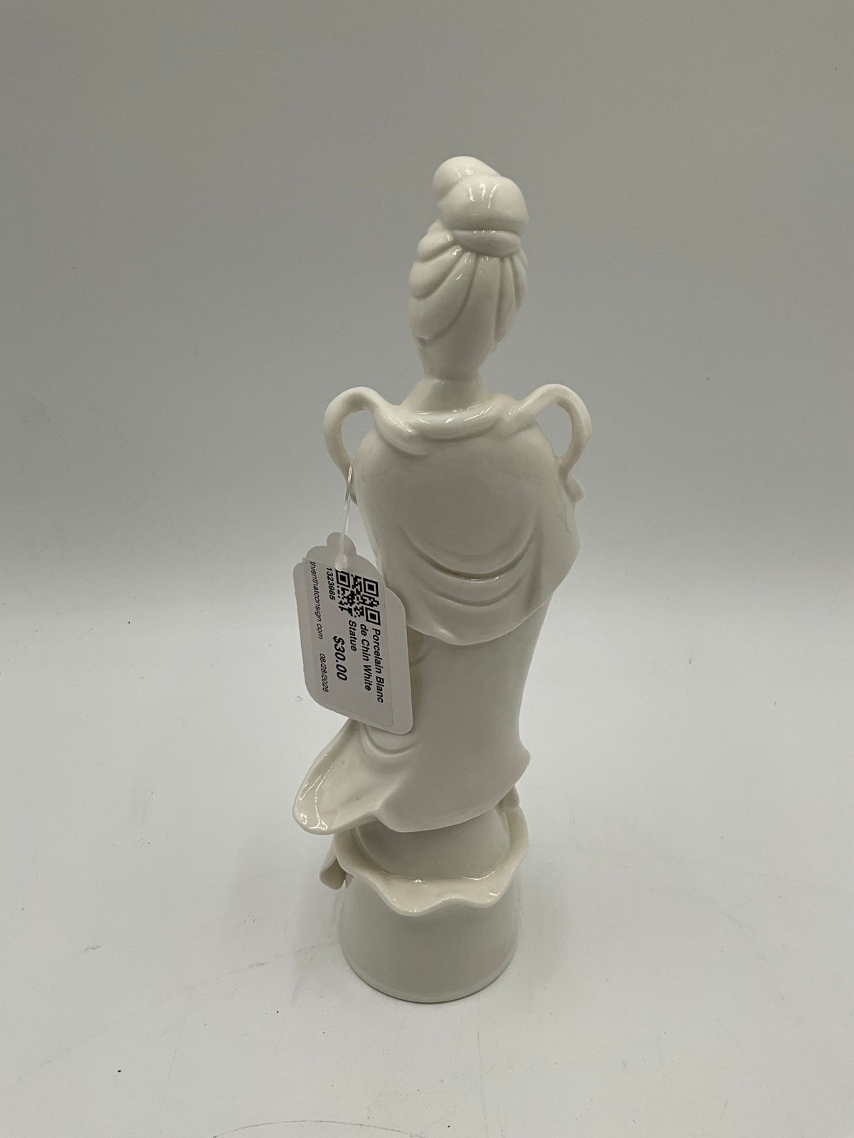Porcelain Blanc de Chin White Statue