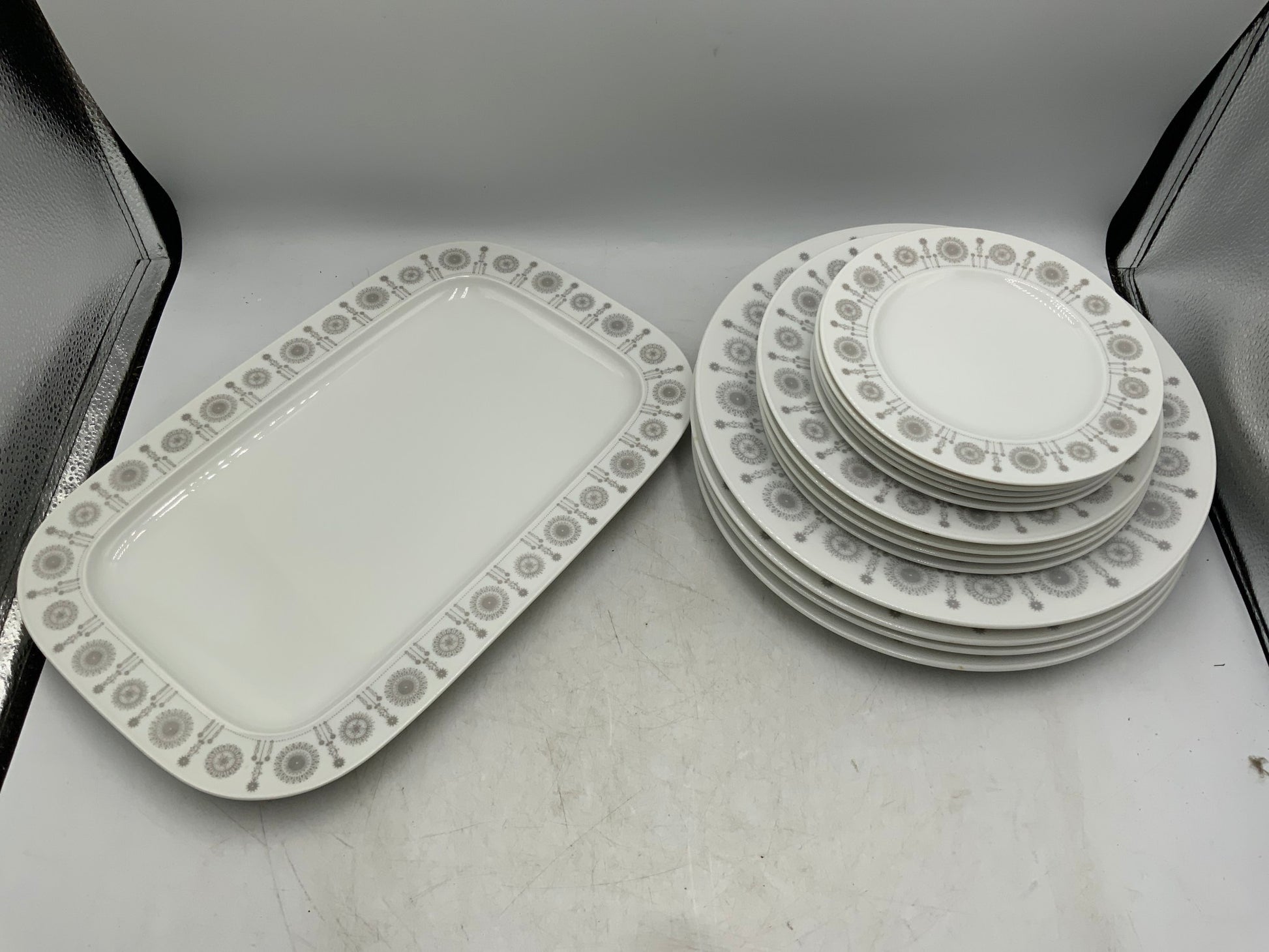 Rosenthal Grey Suns 14 pc Dish Set