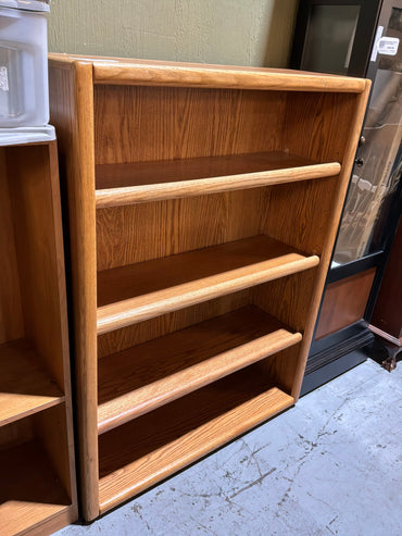 Sm Light Wood Bookshelf