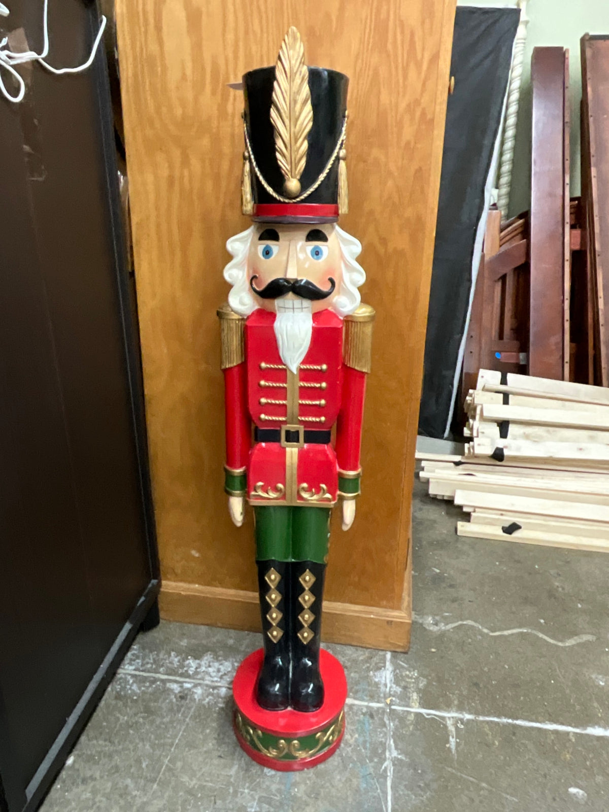 XL Nutcracker