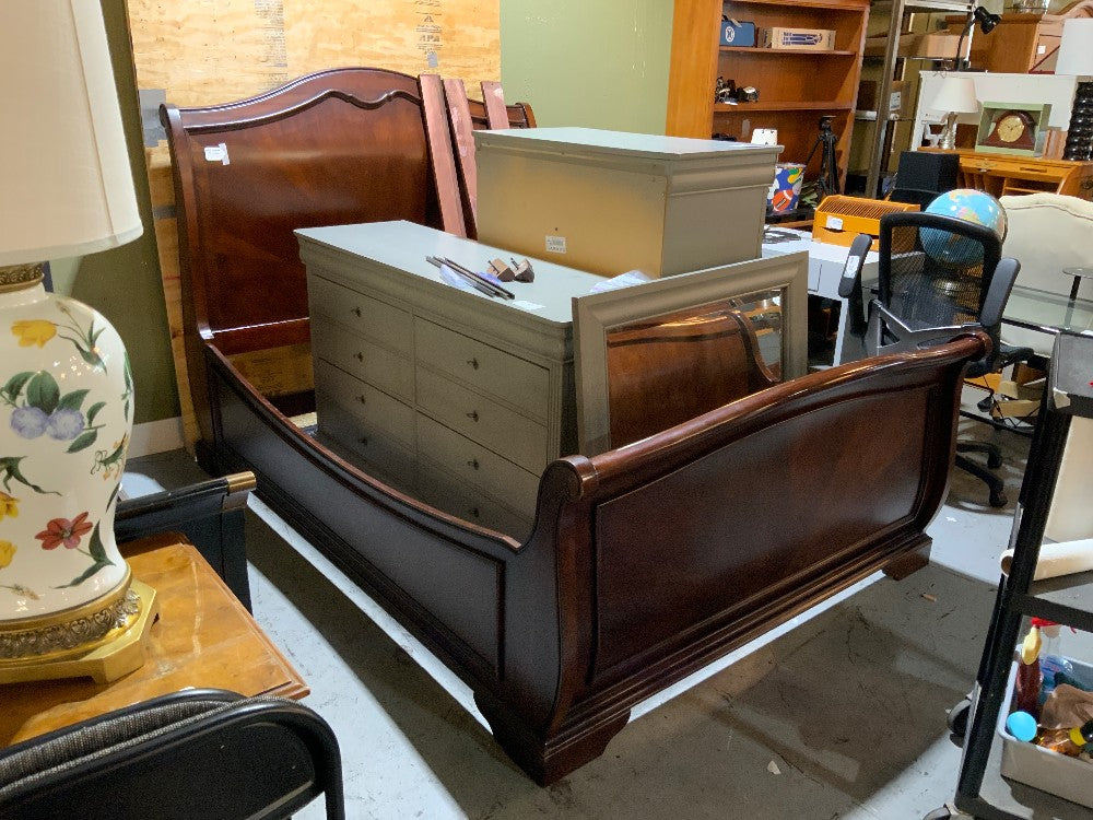 Outlook Cherry Full Sleigh Bed