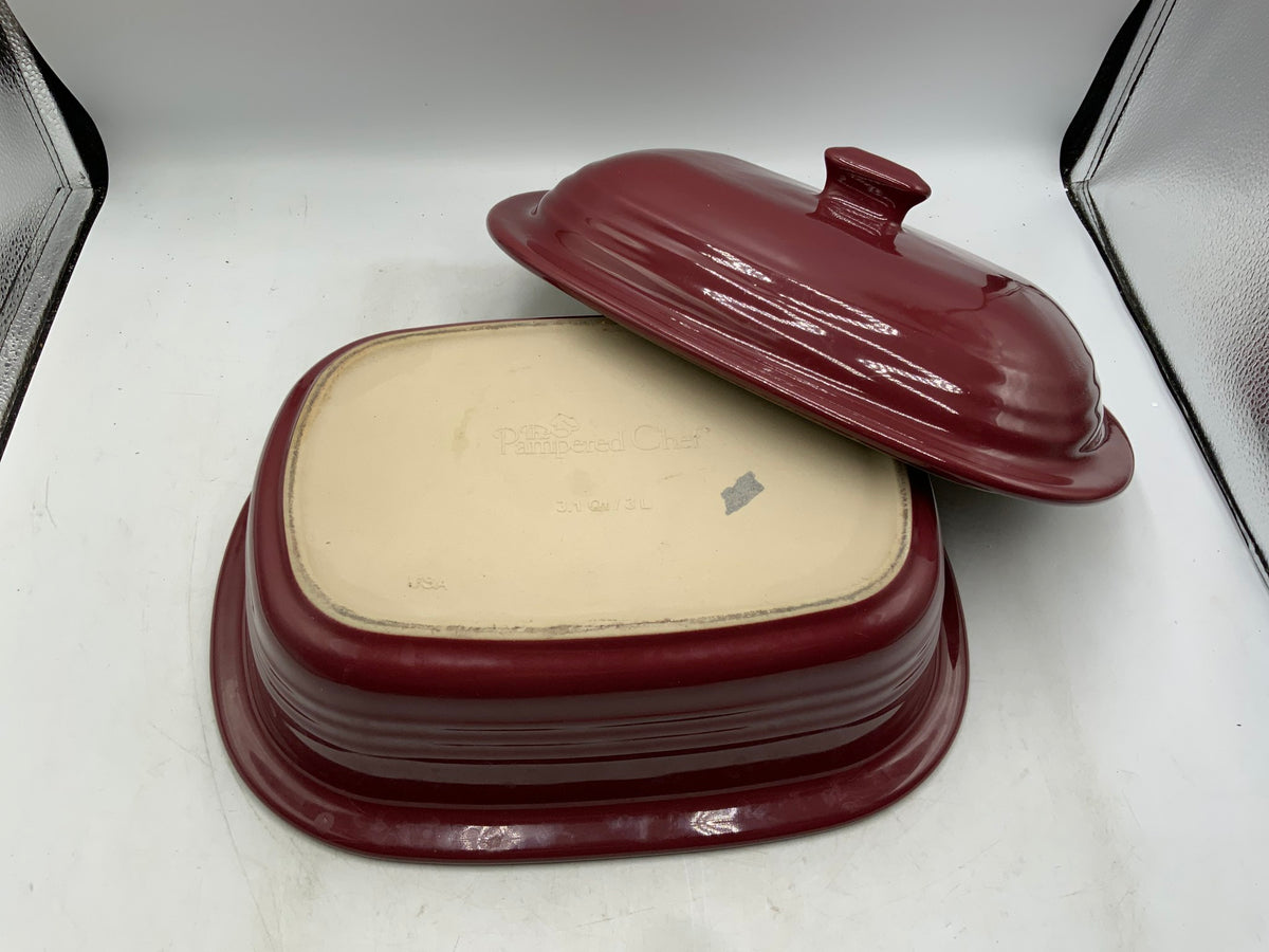 NEW Pampered Chef 3.1 Qt Baker
