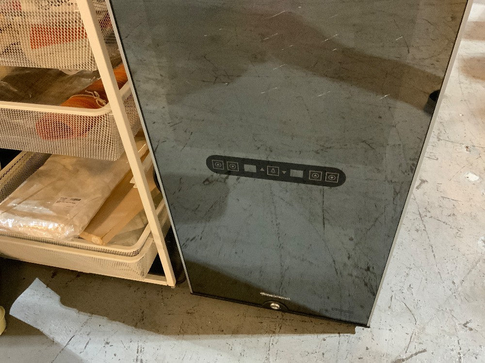 Wine Enthusiast 32 Bottle Refrigerator ----->BROKEN