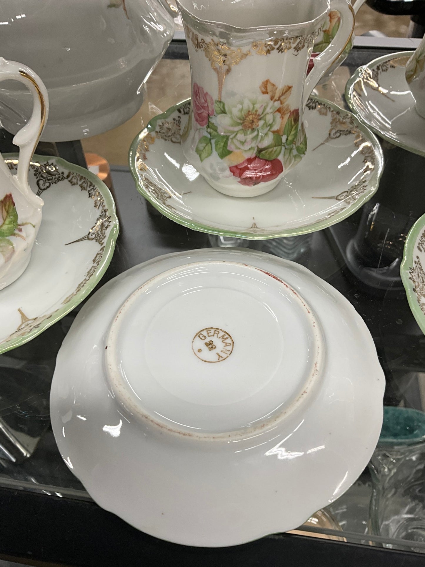 Teapot Set W/5 Plates/Cups