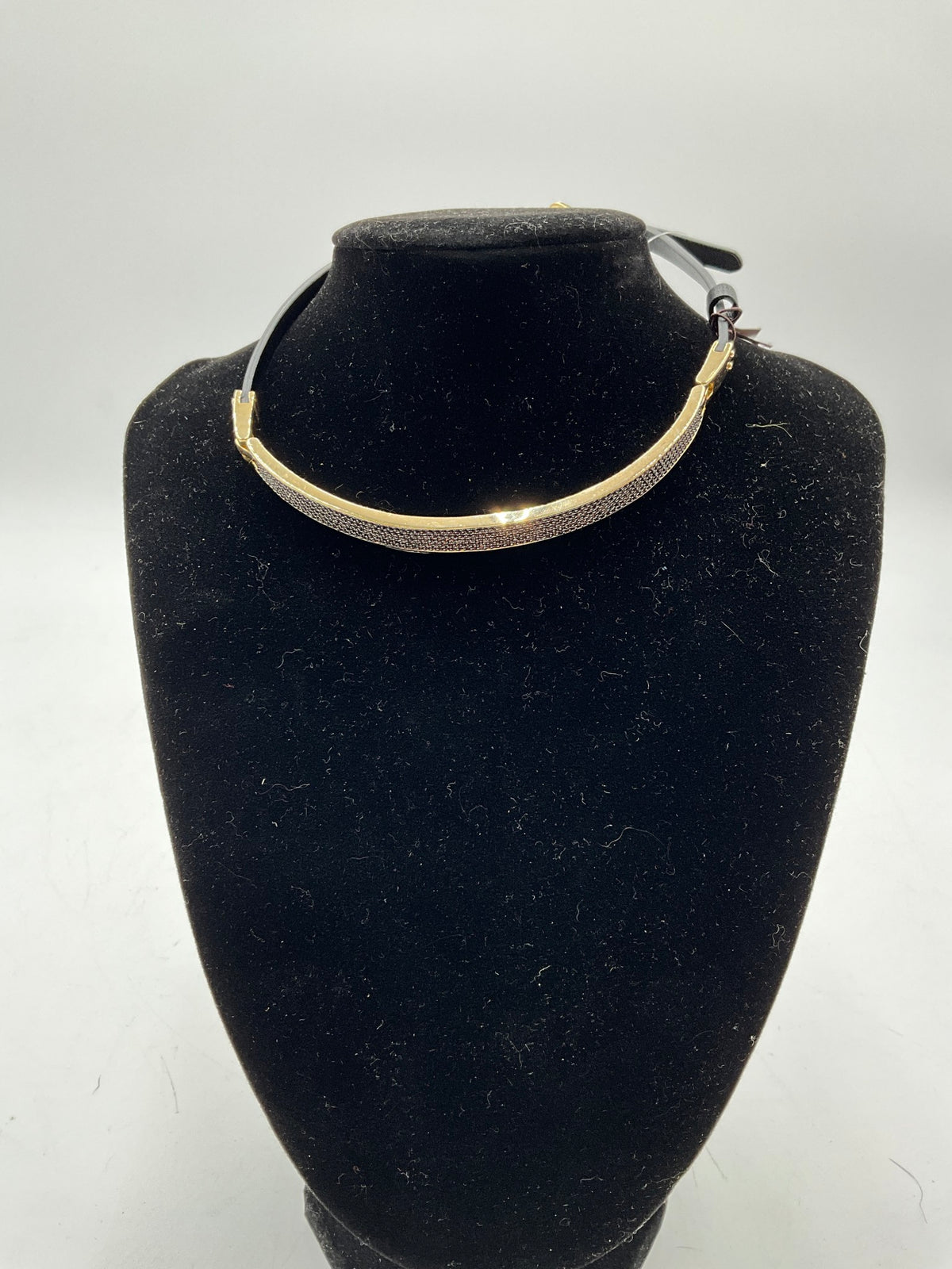 Henri Bendel Necklace retail $168