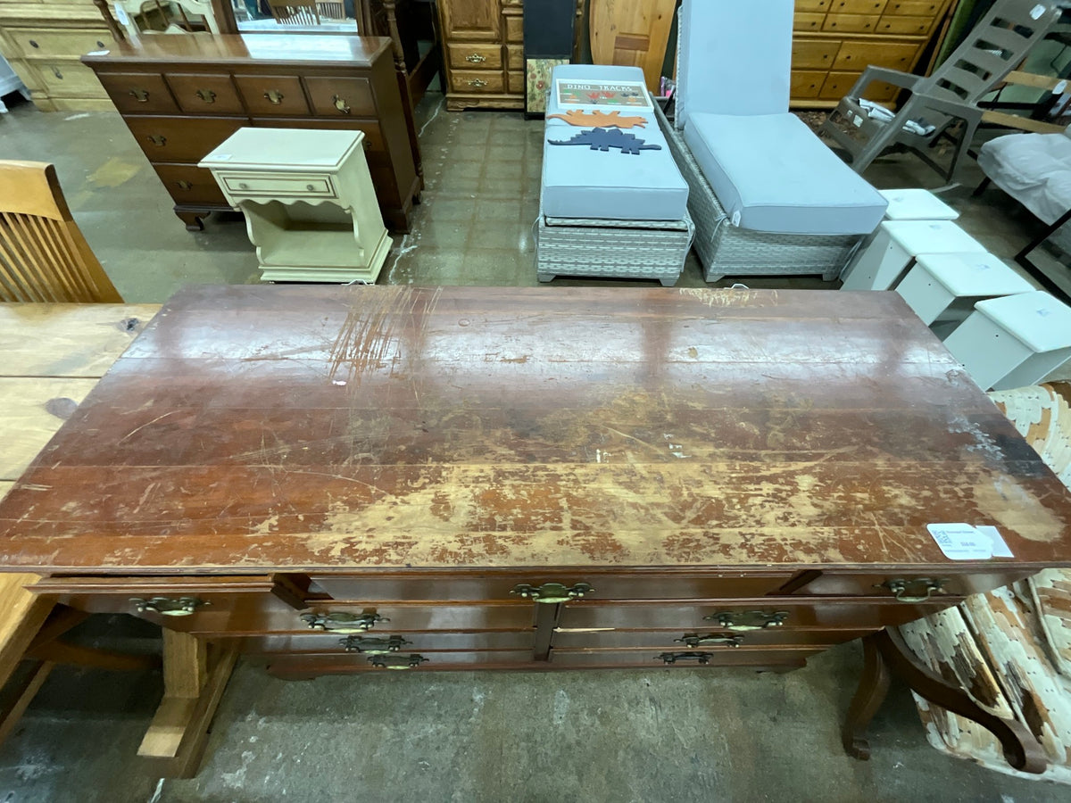 Sherwood Dresser