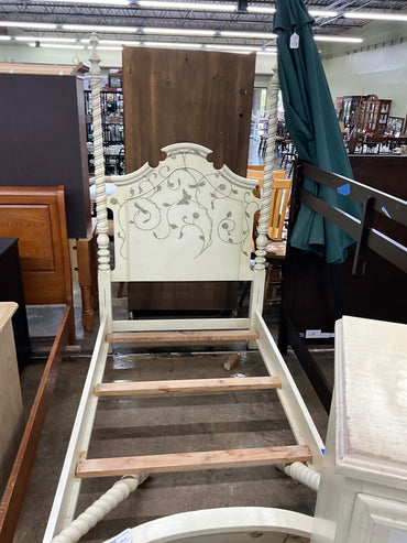 Twin 4 Poster Bed