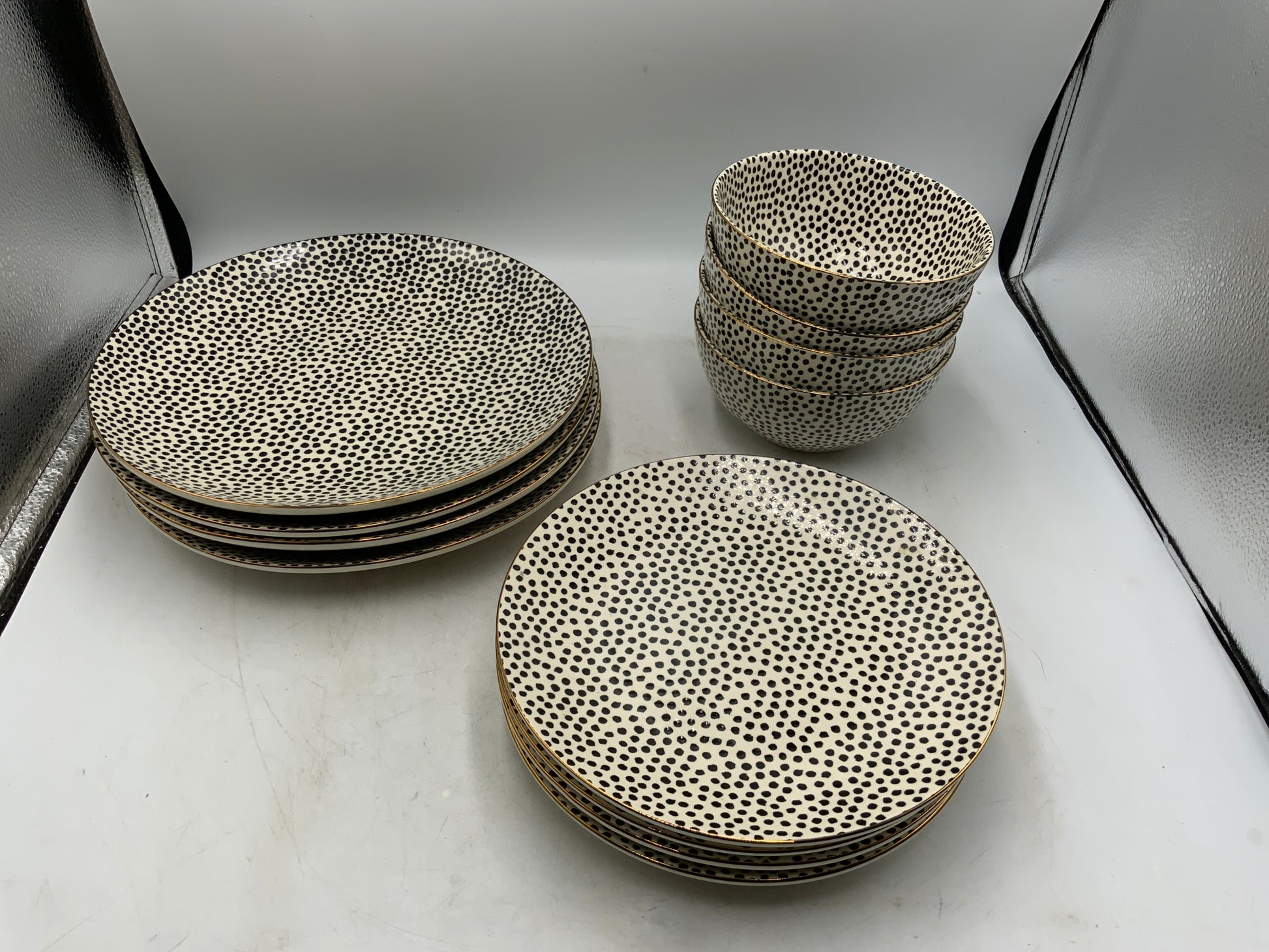 Thyme & Table 12pc Dish Set