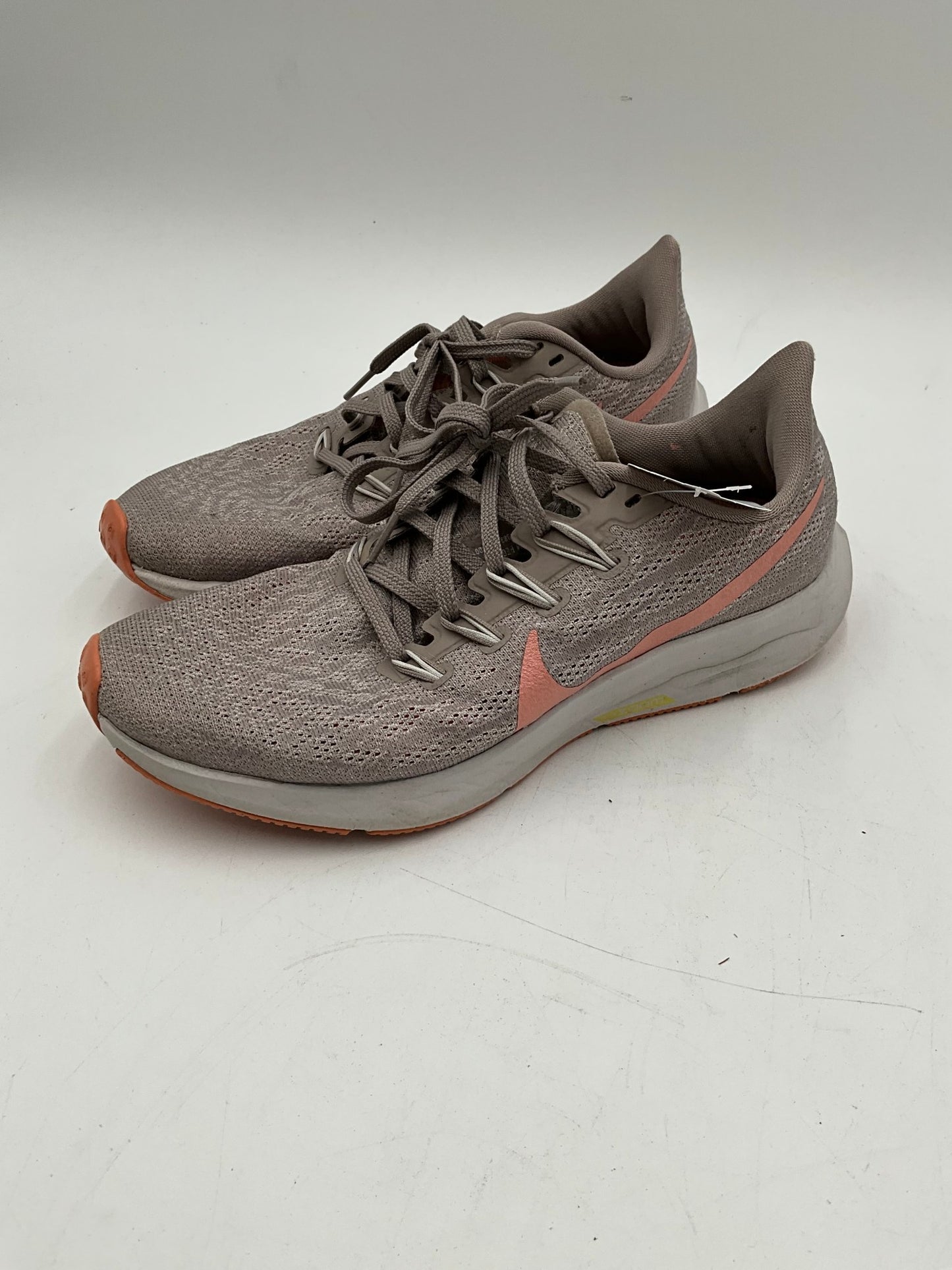 Grey Nike Sz. 8