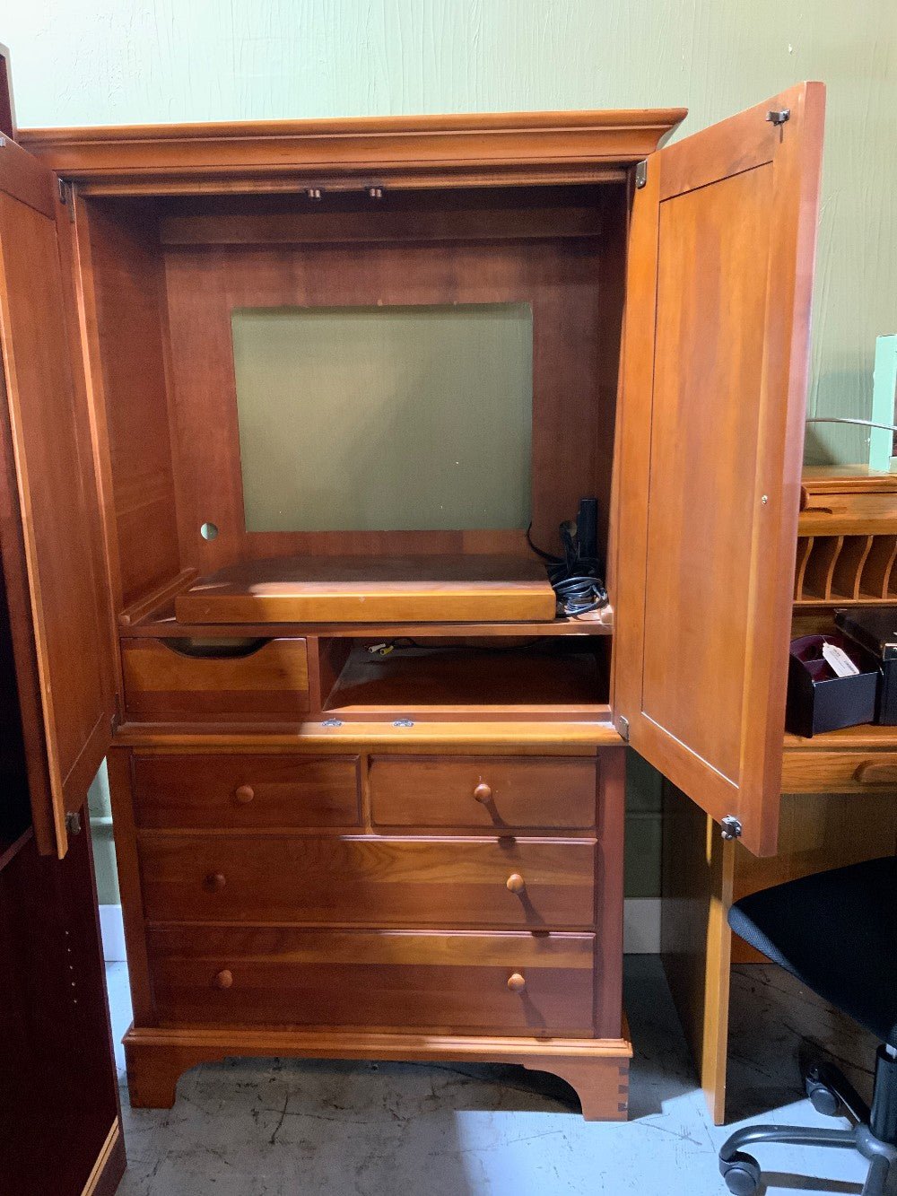 Lexington Armoire