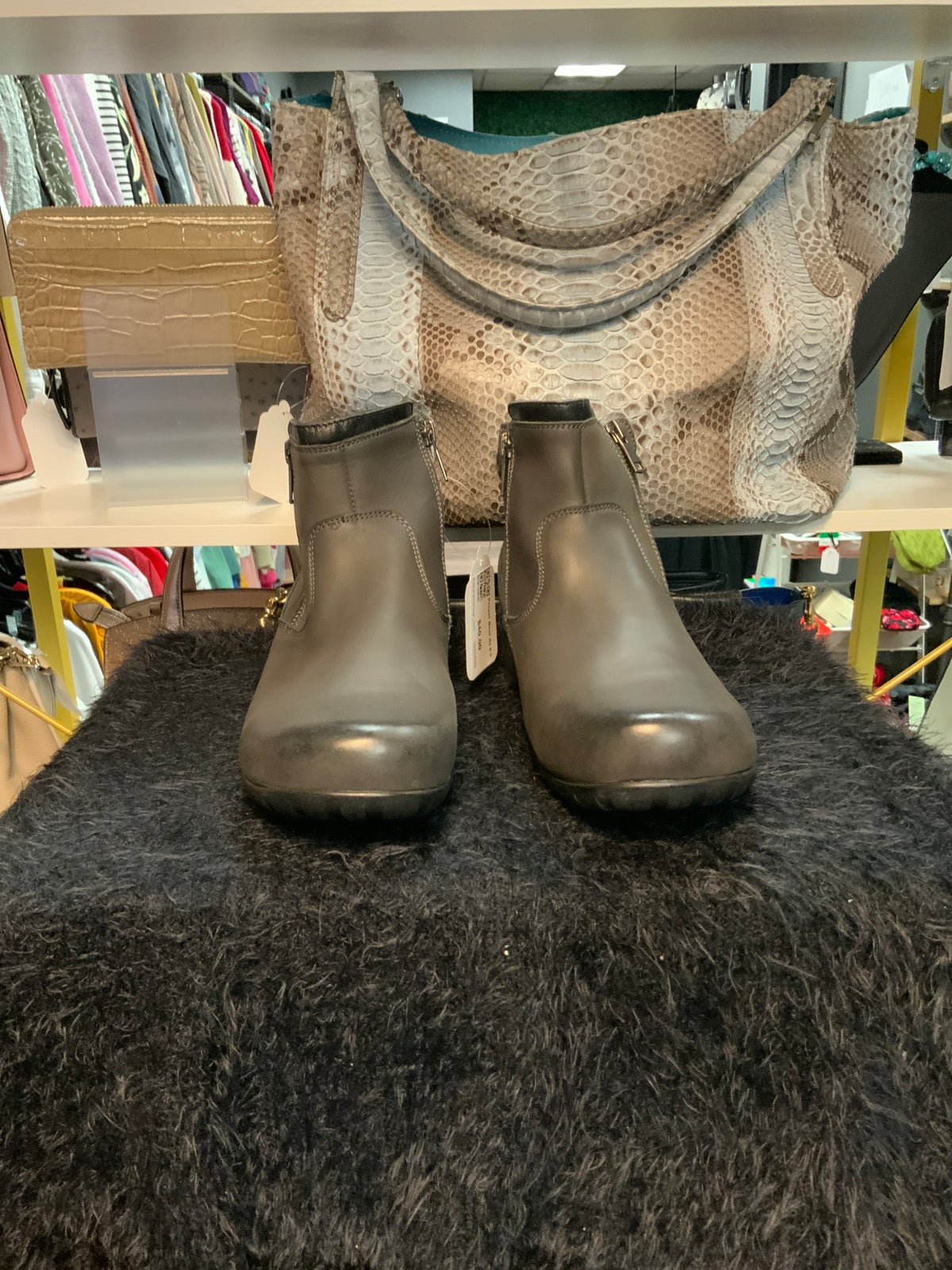 Propet Boot Sz 8.5