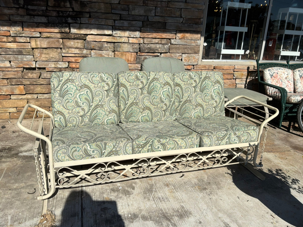 Vtg Outdoor Glider