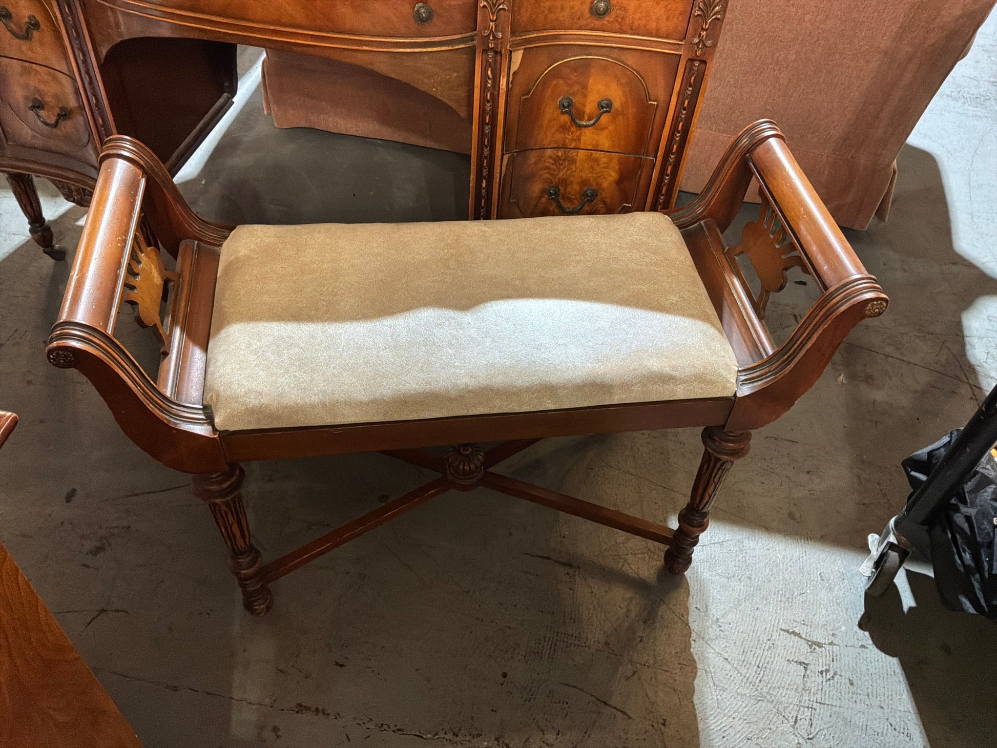 Wood Antique Style Vanity