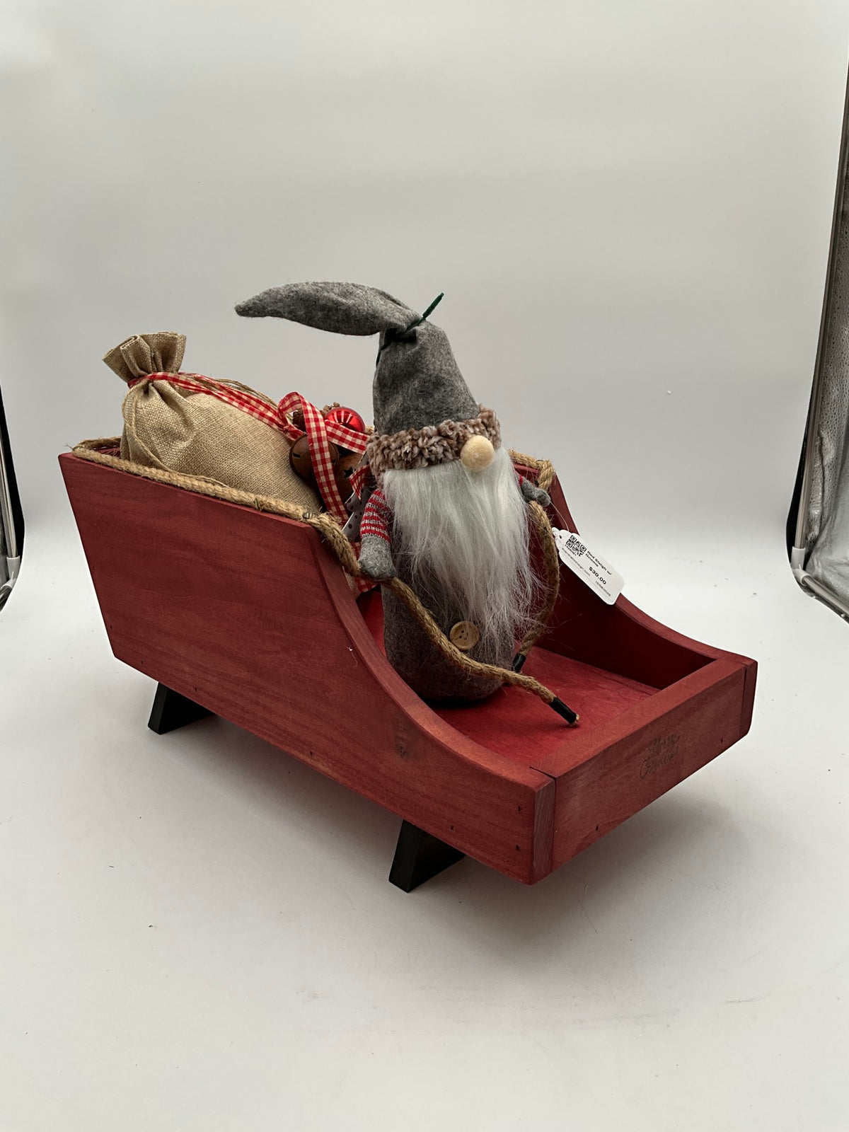 Red Sleigh w/ Gnome