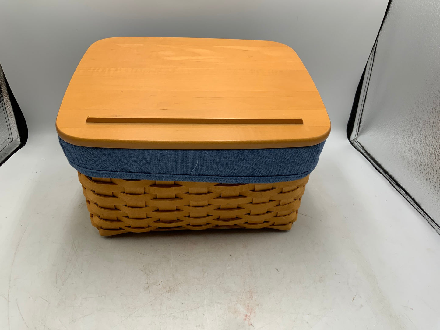 Longaberger 2001 Card Keeper Basket