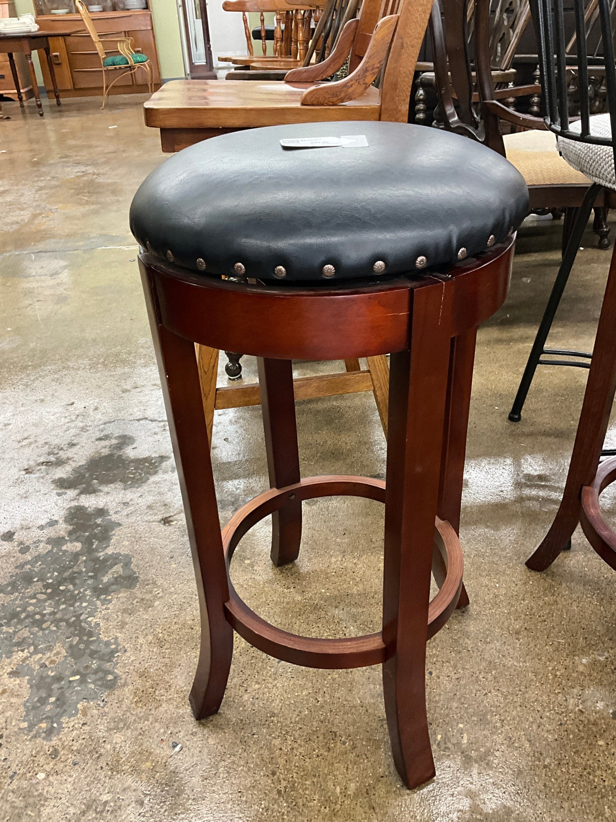 Swivel Top Barstool