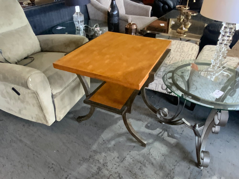 Metal/Wood End Table