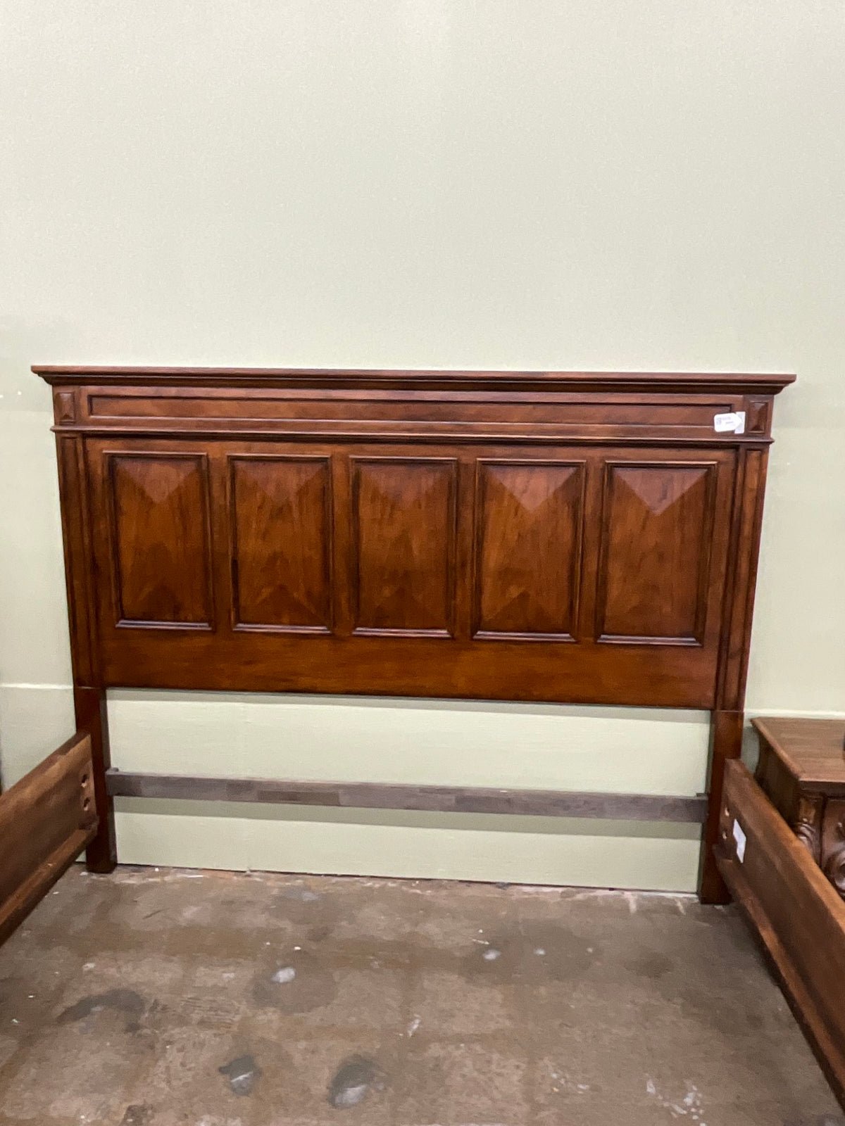 Kaiser King Storage Bed