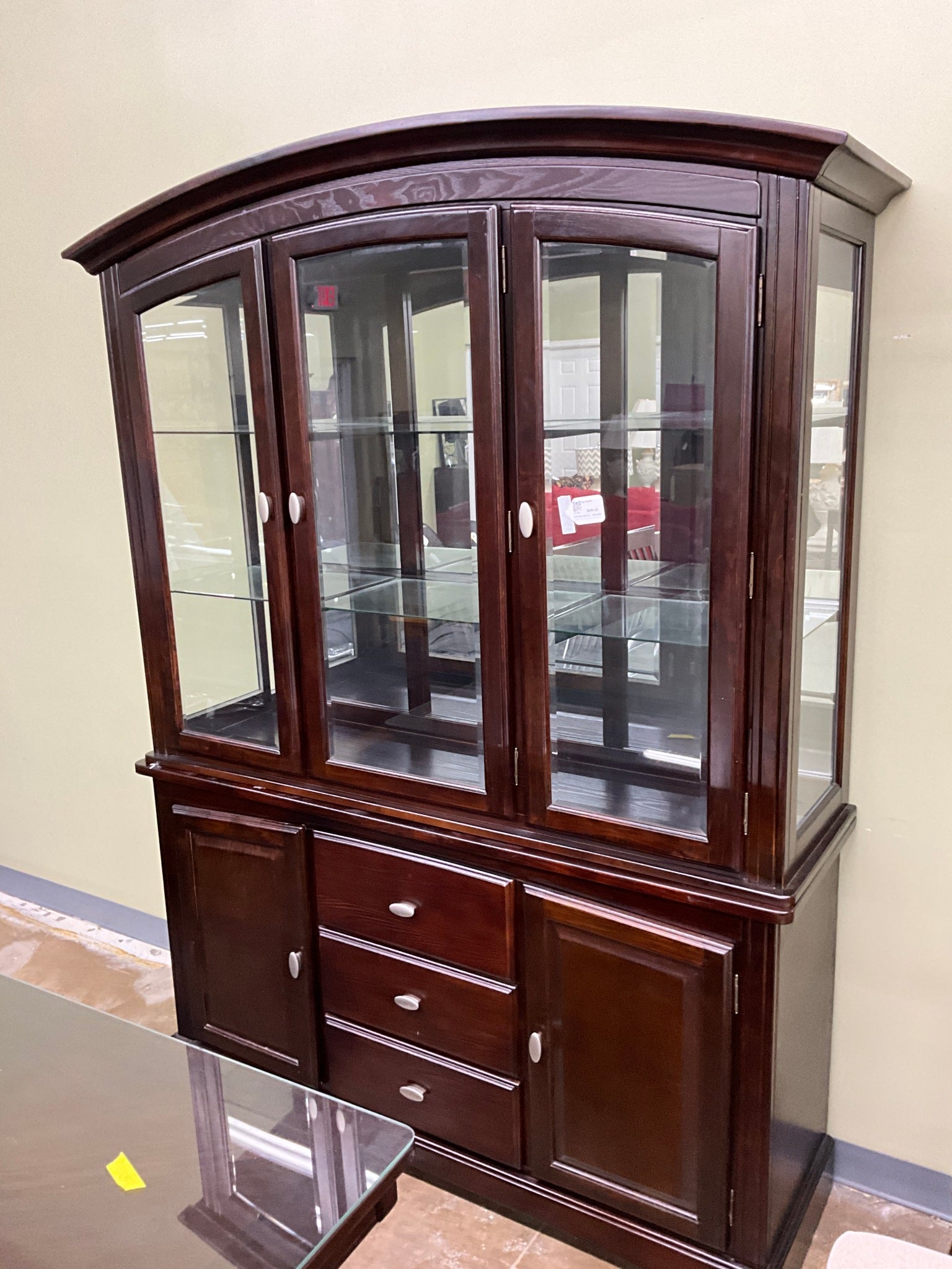 2pc Hutch