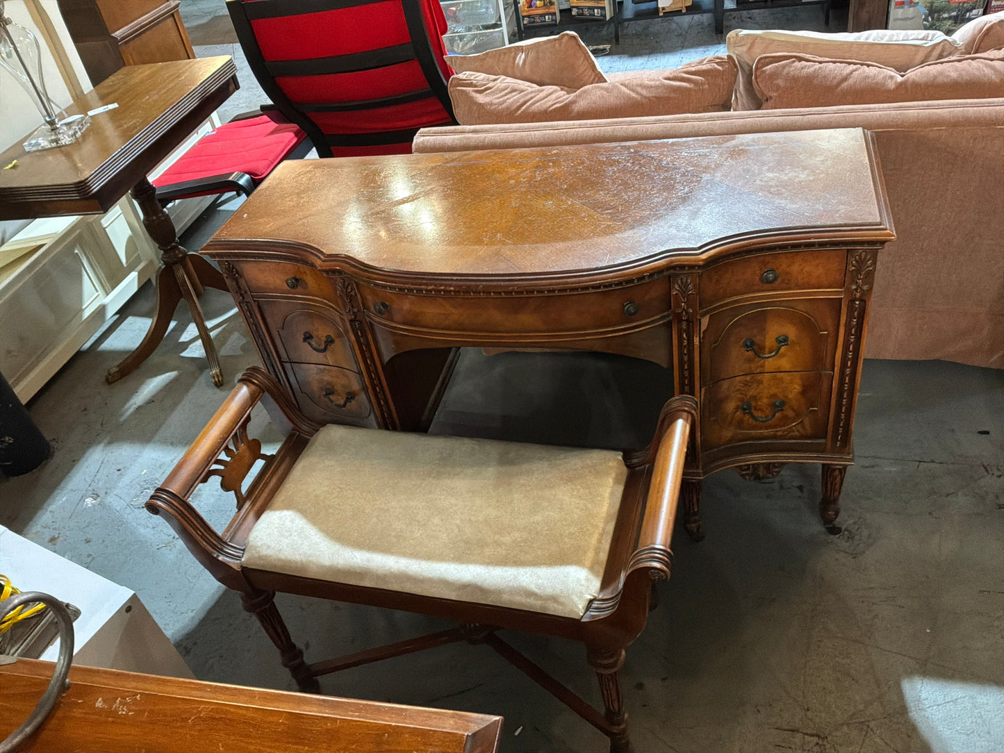 Wood Antique Style Vanity