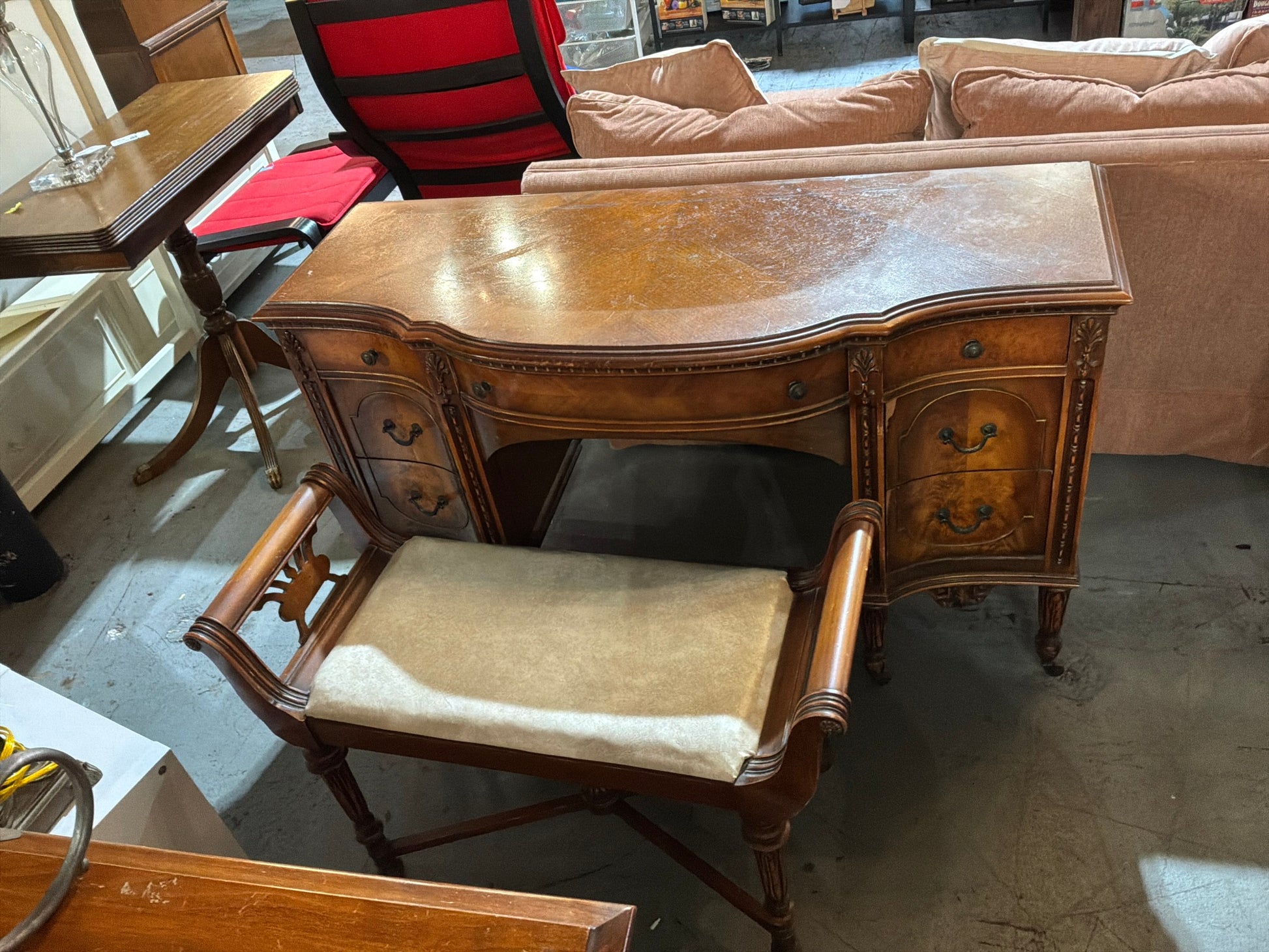 Wood Antique Style Vanity