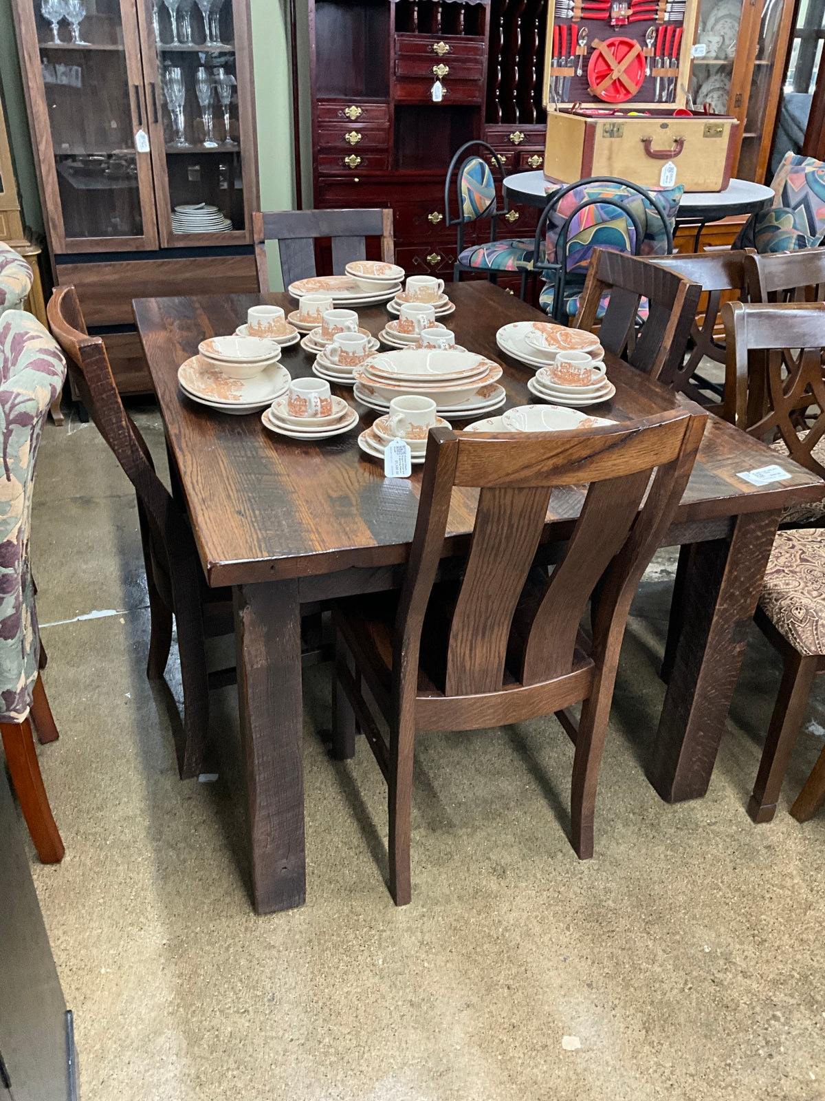 Amish Table with 4 Chairs