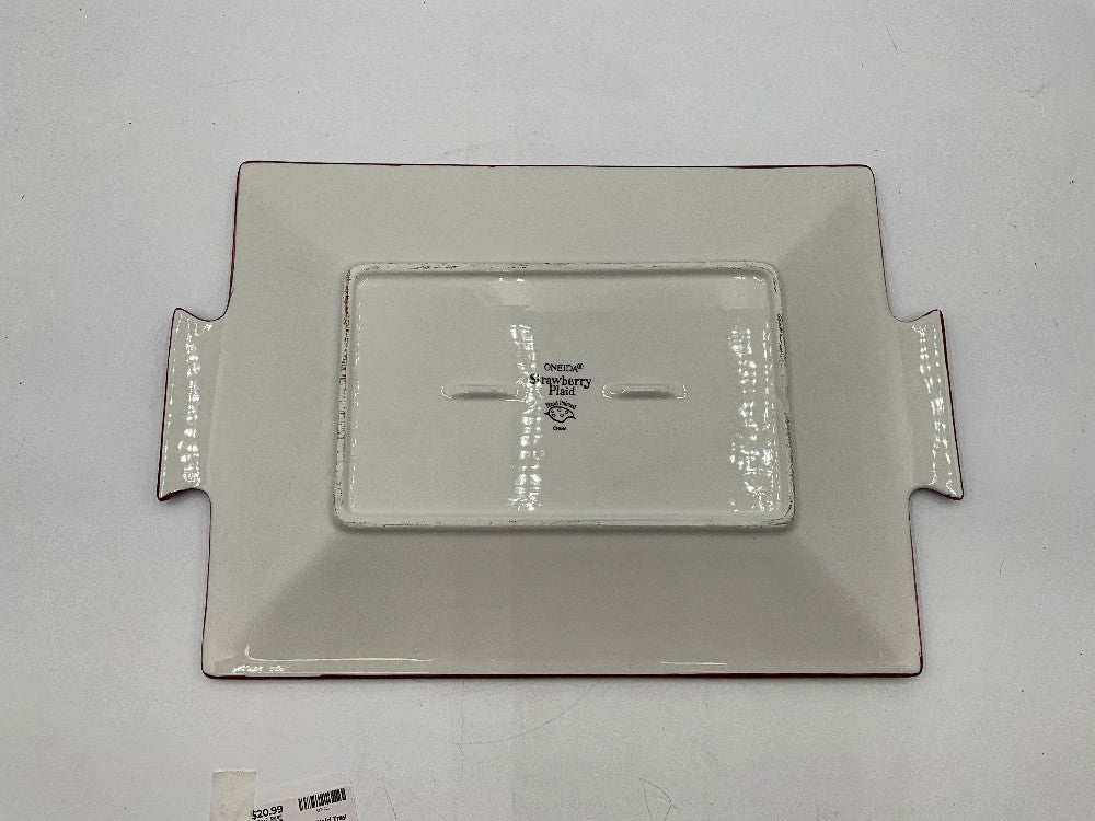 Oneida Strawberry Plaid Tray