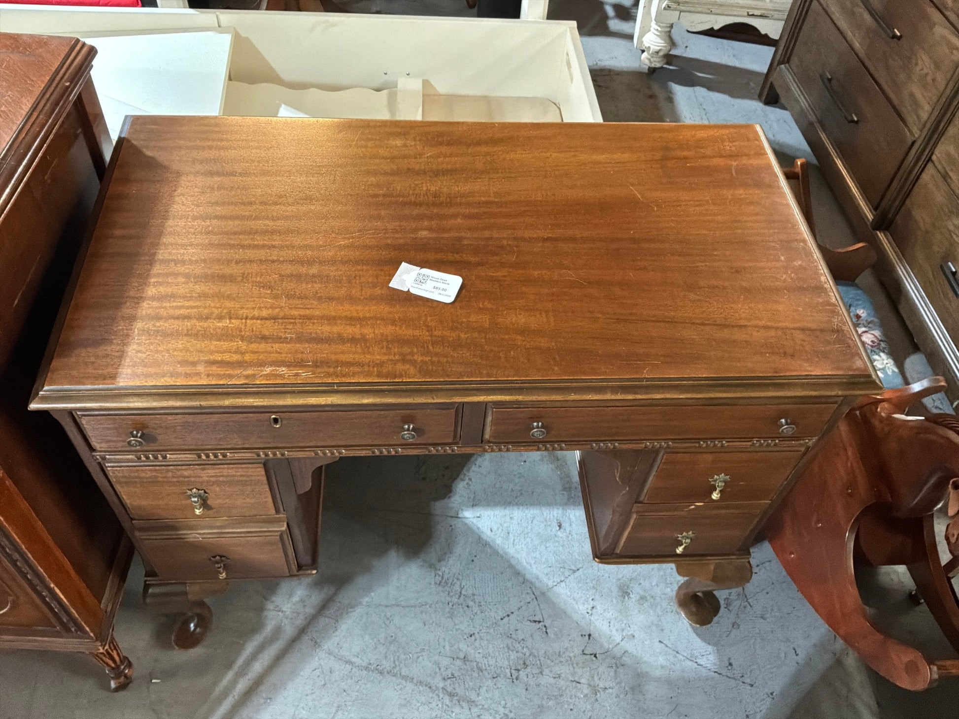 Wood Desk Maddox Mana