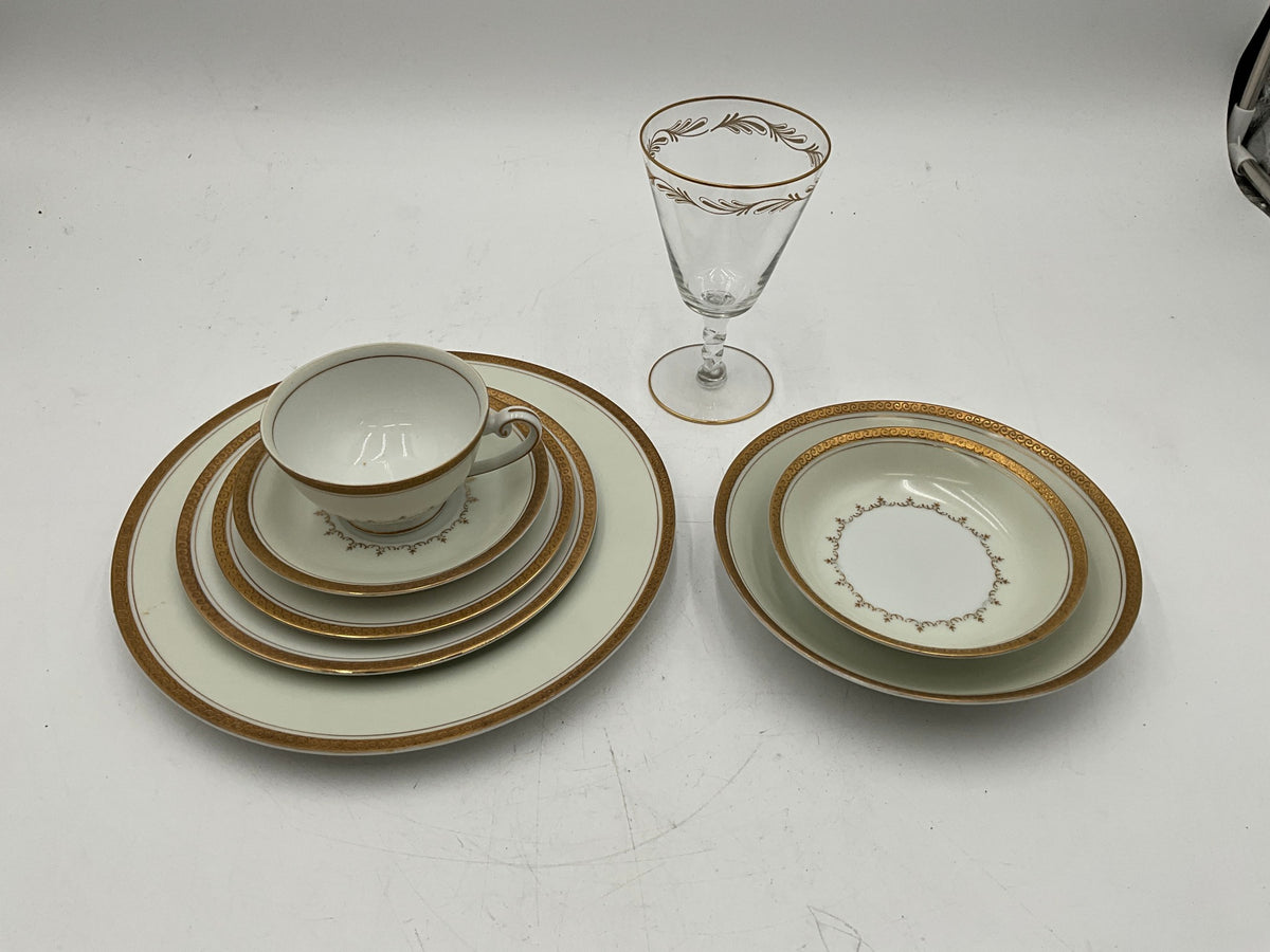 First Lady Empress China 10Pc Place Setting