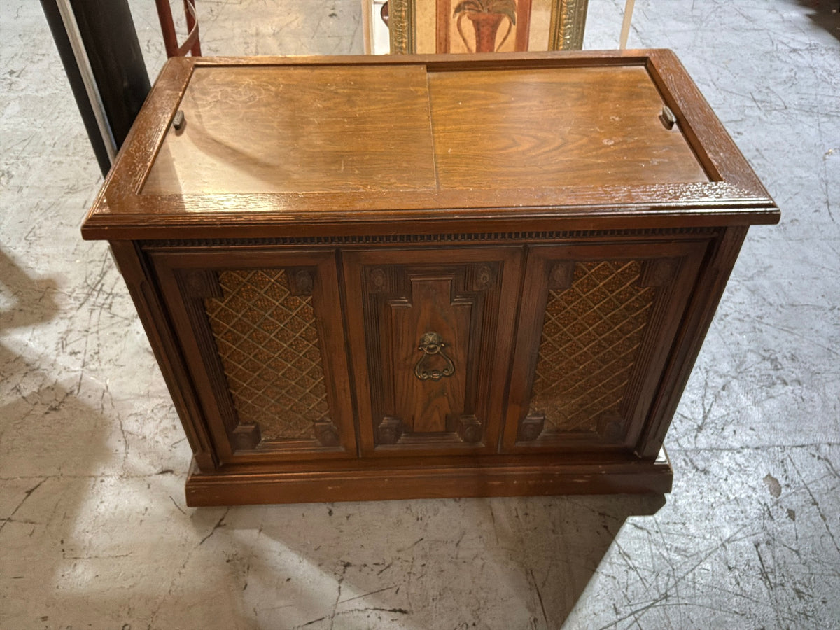 Stereo Cabinet